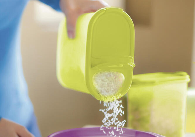 Tupperware Hermético Dosificador 