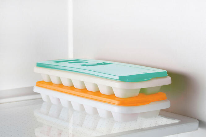 Tupperware Cubetera con Tapa 