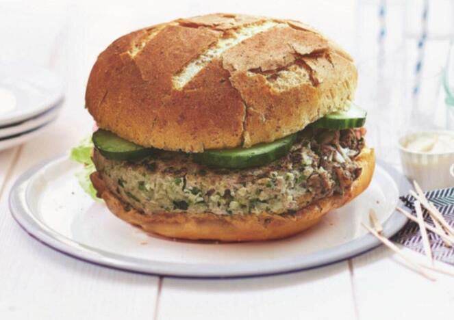 Tupperware Hamburguesa de pescado y vegetales 